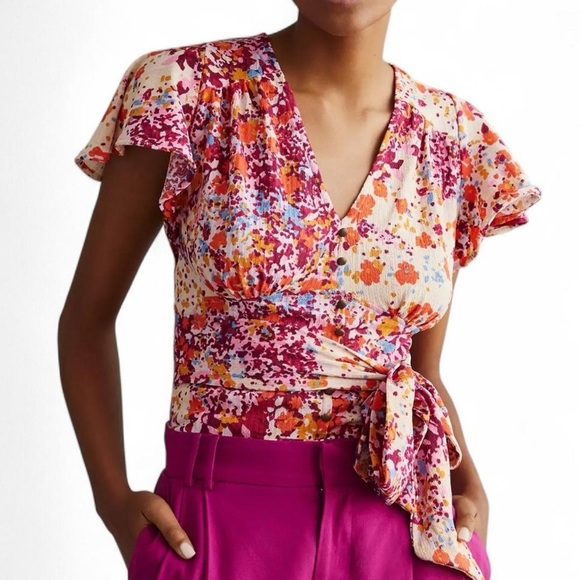 🌸Anthropologie Flutter Hem Floral Top - M🌸 - Picture 1 of 9